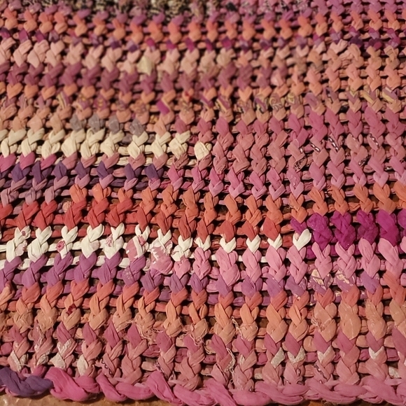 Basha Better Way Designs Handmade Chunky Knit Multicolored Sz. M Scarf Wrap - Picture 2 of 9